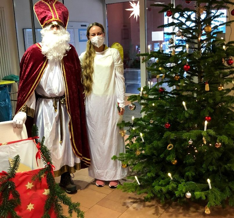 Nikolaus und Weihnachtsengel in Hornberg